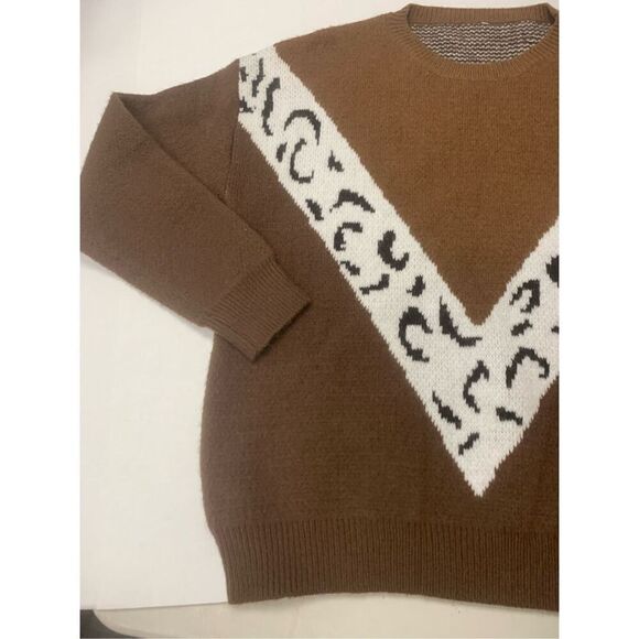 Colorblock Sweater - Picture 4 of 9